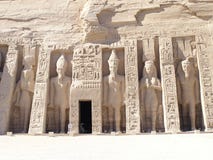 Templo de Abu Simbel - Nefertari fotos de stock royalty free Templo de Abu Simbel - Nefertari fotos de stock royalty free