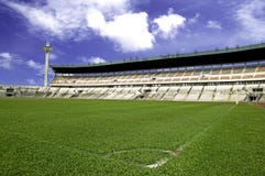 Terrain de football photo libre de droits Terrain de football photo libre de droits