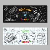 Terug naar de banners van de schoolverkoop, etiketten Vector hand getrokken illustratie Bord het van letters voorzien typografie vector illustratie Terug naar de banners van de schoolverkoop, etiketten Vector hand getrokken illustratie Bord het van letters voorzien typografie vector illustratie