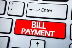 Texto do anúncio da escrita que mostra Bill Payment Conceito do negócio para os custos do pagamento de faturamento escritos na ch imagens de stock royalty free Texto do anúncio da escrita que mostra Bill Payment Conceito do negócio para os custos do pagamento de faturamento escritos na ch imagens de stock royalty free