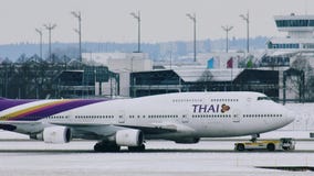 Thai Airways acepilla la mudanza en el aeropuerto de Munich, MUC Thai Airways acepilla la mudanza en el aeropuerto de Munich, MUC