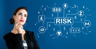 Thème de risque de Cryptocurrency avec la femme d'affaires image libre de droits Thème de risque de Cryptocurrency avec la femme d'affaires image libre de droits