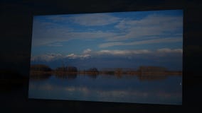 Timelapse av den västra sjön i Viverone Italien Timelapse av den västra sjön i Viverone Italien