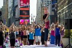 Times Square Yoga Class stock images Times Square Yoga Class stock images