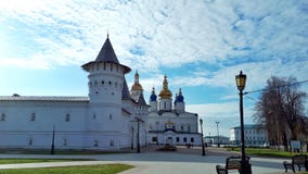 Tobolsk het Kremlin in autemndag royalty-vrije stock afbeeldingen Tobolsk het Kremlin in autemndag royalty-vrije stock afbeeldingen