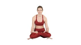 Tolasana ou femme de pose d'?chelle belle faire la posture se reposante d'ascenseur de bras de yoga sur le fond blanc photos libres de droits Tolasana ou femme de pose d'?chelle belle faire la posture se reposante d'ascenseur de bras de yoga sur le fond blanc photos libres de droits