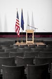 tom podiumteater Royaltyfria Bilder tom podiumteater Royaltyfria Bilder