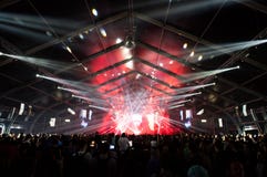 Tommy Cash som utför en levande rapshow Royaltyfri Foto Tommy Cash som utför en levande rapshow Royaltyfri Foto