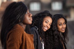 tonårs- barn för afrikansk amerikanflickor arkivfoton tonårs- barn för afrikansk amerikanflickor arkivfoton