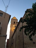 Torre de pulso de disparo no por do sol fotografia de stock Torre de pulso de disparo no por do sol fotografia de stock