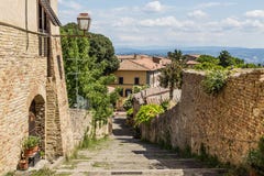 Torres de la ciudad vieja San Giminiano, Toscana, Italia imágenes de archivo libres de regalías Torres de la ciudad vieja San Giminiano, Toscana, Italia imágenes de archivo libres de regalías