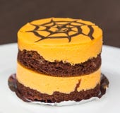 Torta de la naranja y de chocolate fotografía de archivo libre de regalías Torta de la naranja y de chocolate fotografía de archivo libre de regalías
