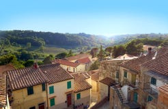 Toscânia - vila em um monte