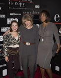 Tovah Feldshuh, Sheila Nevins och Gayle King royaltyfri bild Tovah Feldshuh, Sheila Nevins och Gayle King royaltyfri bild