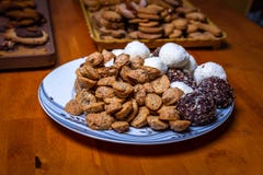 Traditional Czech Christmas sweets, tea cookie, sweet balls and gingerbread on plate on wooden table royalty free stock images Traditional Czech Christmas sweets, tea cookie, sweet balls and gingerbread on plate on wooden table royalty free stock images