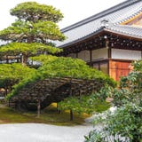 Traditionell landskap japansk trädgårddetalj i Japan royaltyfria foton Traditionell landskap japansk trädgårddetalj i Japan royaltyfria foton