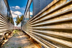 Trains dans le chemin de fer photos libres de droits Trains dans le chemin de fer photos libres de droits