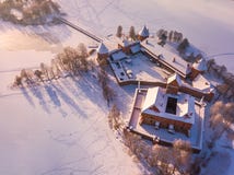 Trakaikasteel bij de winter, luchtmening van het kasteel royalty-vrije stock afbeelding Trakaikasteel bij de winter, luchtmening van het kasteel royalty-vrije stock afbeelding