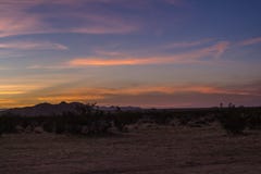 Tramonto nel deserto - 5 fotografie stock Tramonto nel deserto - 5 fotografie stock
