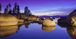 Tramonto porpora di Tahoe Tramonto porpora di Tahoe