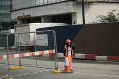 14/04/2018 travailleur sur Google construisant Londres R-U Photos libres de droits 14/04/2018 travailleur sur Google construisant Londres R-U Photos libres de droits
