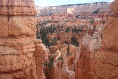 Traînée Bryce Canyon de jardin de Queens de paysages de porte-malheur photo libre de droits Traînée Bryce Canyon de jardin de Queens de paysages de porte-malheur photo libre de droits