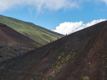 Trekking люди в windsuits в майне стоковые фото Trekking люди в windsuits в майне стоковые фото