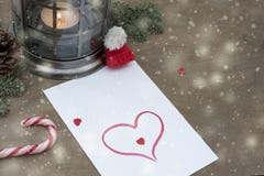 Trozo de papel con el corazón, caramelo, vela fotografía de archivo libre de regalías Trozo de papel con el corazón, caramelo, vela fotografía de archivo libre de regalías