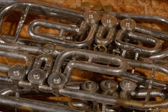 Trumpet för fragment fyra i ask royaltyfri bild Trumpet för fragment fyra i ask royaltyfri bild