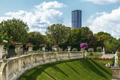 Trädgårdar av Luxembourg i Paris royaltyfri foto Trädgårdar av Luxembourg i Paris royaltyfri foto