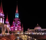 Turcja Belka, GRUDZIEŃ, - 7, 2018: Hotel ziemia legenda park tematyczny lokalizuje w kurorcie Antalya obrazy royalty free Turcja Belka, GRUDZIEŃ, - 7, 2018: Hotel ziemia legenda park tematyczny lokalizuje w kurorcie Antalya obrazy royalty free