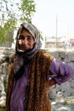 Turkse vrouw in typische kleren stock afbeelding Turkse vrouw in typische kleren stock afbeelding