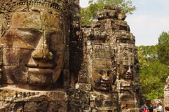 Twarz góruje Bayon świątynia W centrum Angkor Thom, Siem Przeprowadza żniwa, Kambodża Unesco Światowego Dziedzictwa Miejsce Zdjęcie Royalty Free Twarz góruje Bayon świątynia W centrum Angkor Thom, Siem Przeprowadza żniwa, Kambodża Unesco Światowego Dziedzictwa Miejsce Zdjęcie Royalty Free