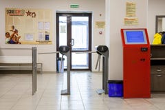 Tyumen, Russland - 5. November 2016: Hall eines verbessernden Komplexes Lizenzfreie Stockbilder Tyumen, Russland - 5. November 2016: Hall eines verbessernden Komplexes Lizenzfreie Stockbilder