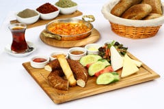 Türkische Frühstücks-Platte lizenzfreie stockfotos Türkische Frühstücks-Platte lizenzfreie stockfotos