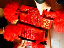 Um procedimento no casamento, massa, tem uma boa moral fotos de stock Um procedimento no casamento, massa, tem uma boa moral fotos de stock