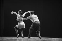 Uma etapa de dança imagens de stock royalty free Uma etapa de dança imagens de stock royalty free