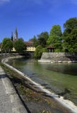 Umleitungskanal in einem Stadtpark Konstanz stockfoto Umleitungskanal in einem Stadtpark Konstanz stockfoto