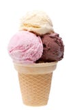 Un cornet de cr?me glac?e avec trois scoops diff?rents de cr?me glac?e d'isolement sur le fond blanc image libre de droits Un cornet de cr?me glac?e avec trois scoops diff?rents de cr?me glac?e d'isolement sur le fond blanc image libre de droits
