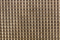 Un modelo a cuadros marrón blanco Lineas verticales y horizontales Textura de la superficie áspera fotos de archivo libres de regalías Un modelo a cuadros marrón blanco Lineas verticales y horizontales Textura de la superficie áspera fotos de archivo libres de regalías
