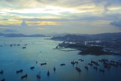 un terminale di contenitore del ponte degli scalpellini HK port fotografia stock un terminale di contenitore del ponte degli scalpellini HK port fotografia stock