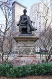 Una estatua de bronce del Secretario de Estado anterior William Seward en New York City fotos de archivo Una estatua de bronce del Secretario de Estado anterior William Seward en New York City fotos de archivo