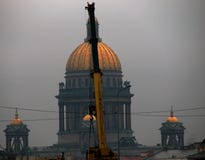 Une vue panoramique d'un jour sombre dans le St Petersbourg, Russie photos libres de droits Une vue panoramique d'un jour sombre dans le St Petersbourg, Russie photos libres de droits