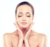 Ung kvinna med ren ny hud cosmetology royaltyfria bilder Ung kvinna med ren ny hud cosmetology royaltyfria bilder