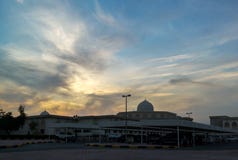 The University of Sharjah at a cloudy sunset stock photography The University of Sharjah at a cloudy sunset stock photography