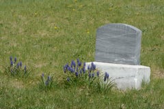 Unmarked gravestone Royalty Free Stock Images Unmarked gravestone Royalty Free Stock Images