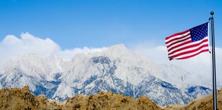 US Flag With Mount Whitney And Lone Pine Mountains Stock Photos