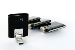 USB GPRS 3G 4G radia modemy fotografia stock USB GPRS 3G 4G radia modemy fotografia stock