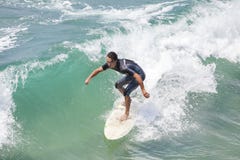 Vague d'équitation d'homme Image stock Vague d'équitation d'homme Image stock