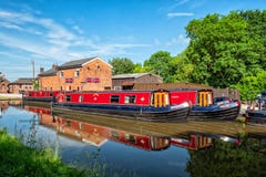 Vakantie Narrowboats, Worcester stock foto's Vakantie Narrowboats, Worcester stock foto's